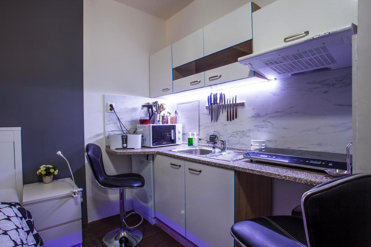 Studio Apartment Petrzalka Air-Conditioned 24H Check-In Bratislava Exteriér fotografie